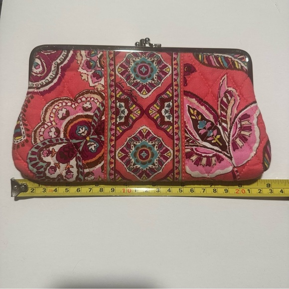 Vera Bradley Wallet / clutch kiss lock coral red pink purple - Picture 2 of 6